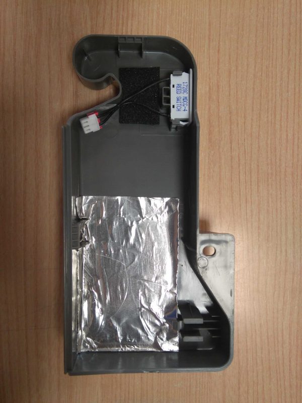 DA97-14174K TAPA BISAGRA SUPERIOR FRIGORÍFICO SAMSUNG - Imagen 2