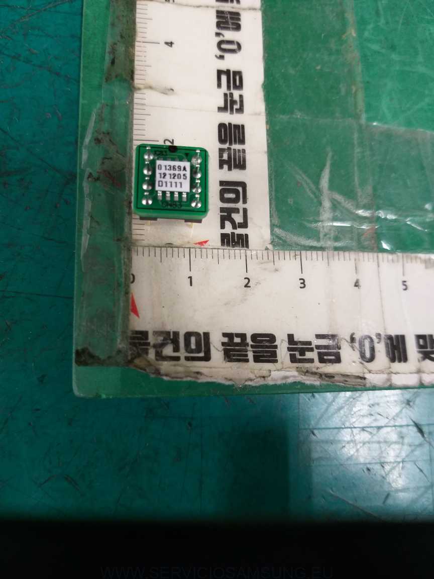 DB82-01369A MEMORIA EEPROM AIRE ACONDICIONADO SAMSUNG