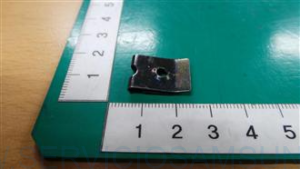 DD61-00140A – SOPORTE / BRACKET-TAPPING PARA LAVADORA / SECADORA SAMSUNG